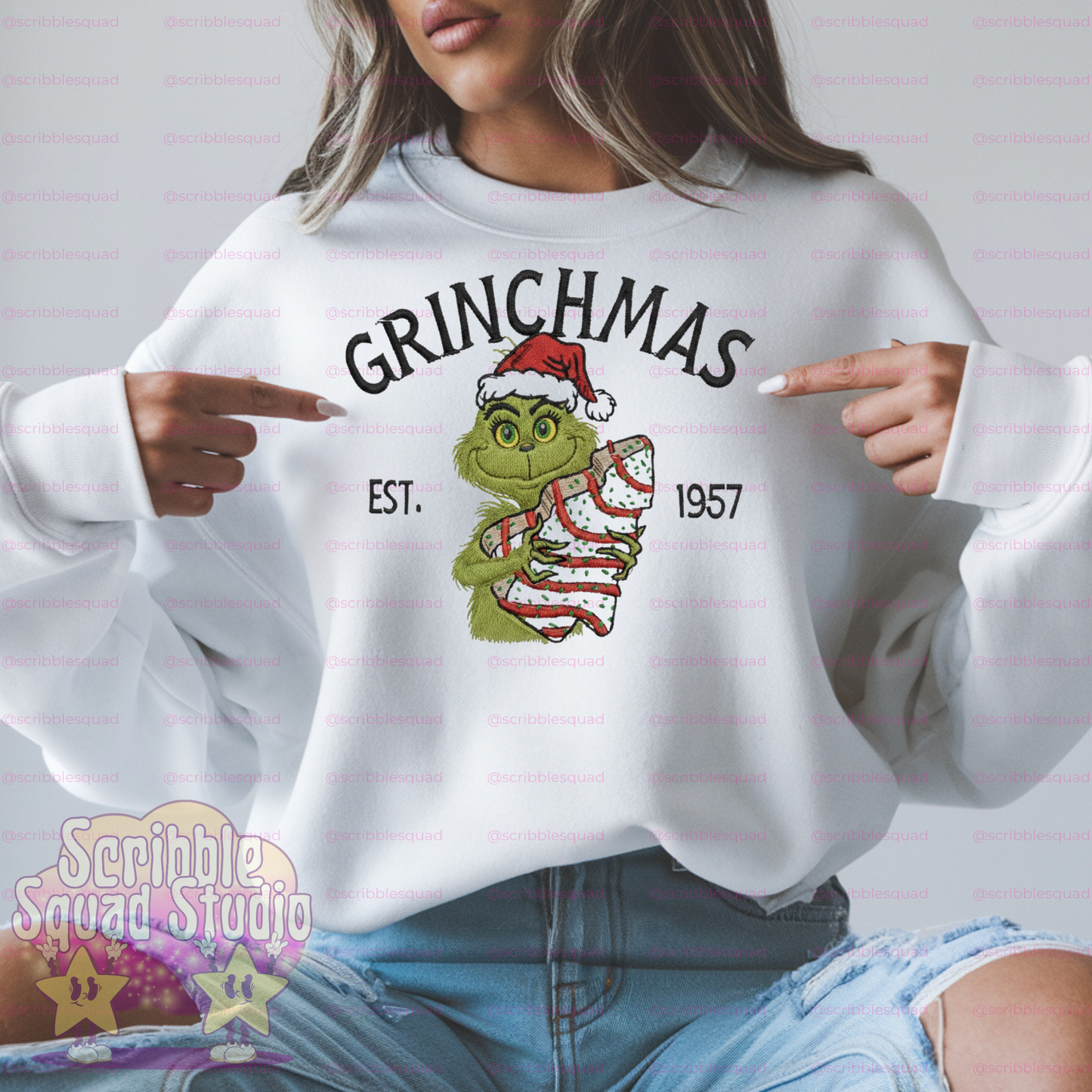 GRINCHMAS TREE CAKE PNG